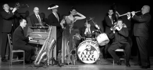 2023年上半年教师资格证考试《初中音乐》题(考生回忆版)(图8) 2023年上半年教师资格证考试《初中音乐》题(考生回忆版)(图8)